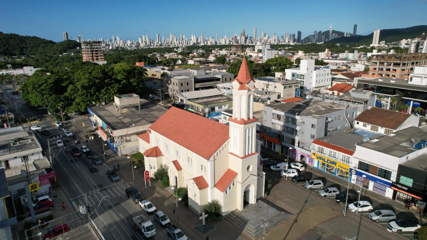 Comunicação digital de Camboriú amplia alcance e aproxima população do poder público