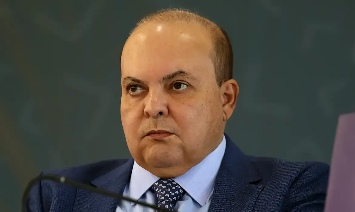 Ex-governador do DF não comparece à CPMI do Crime Organizado