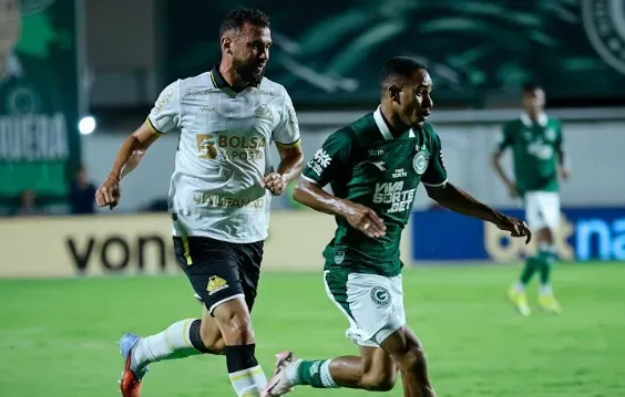 Goiás 1 x 0 Criciúma: Verdão festeja anivesário com liderança da Série B 