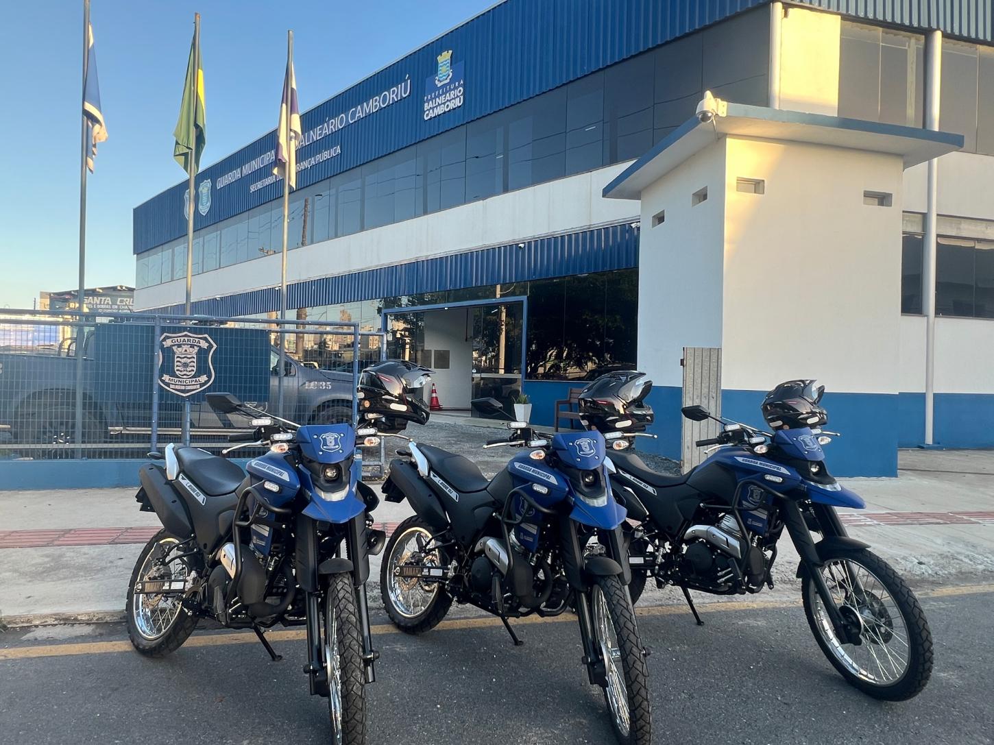 Guarda Municipal de Balneário Camboriú inicia patrulhamento com motos para reforçar segurança