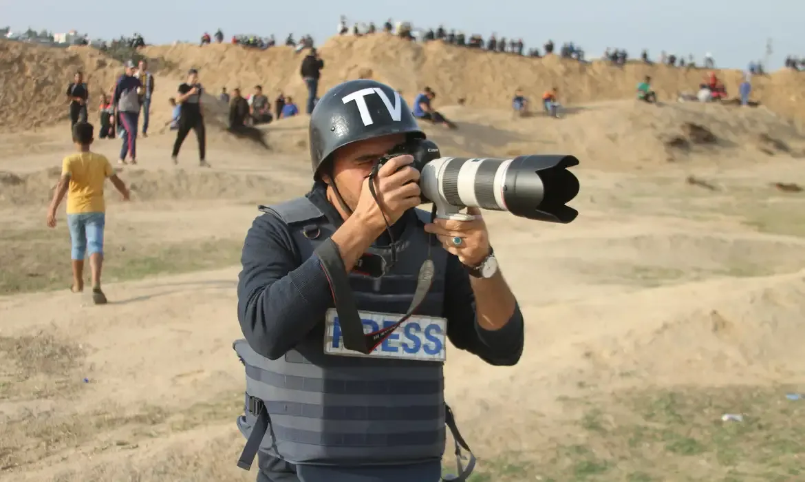 Liberdade de imprensa está em queda nas democracias, alerta RSF