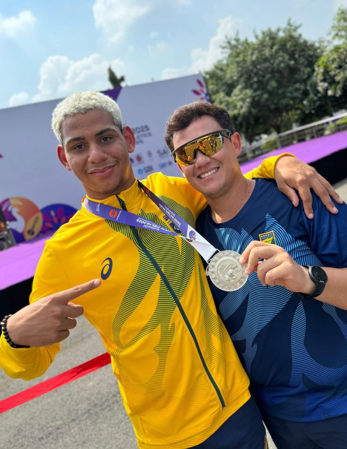 Paratleta e treinador de Balneário Camboriú são convocados para competição internacional de atletismo na Suíça