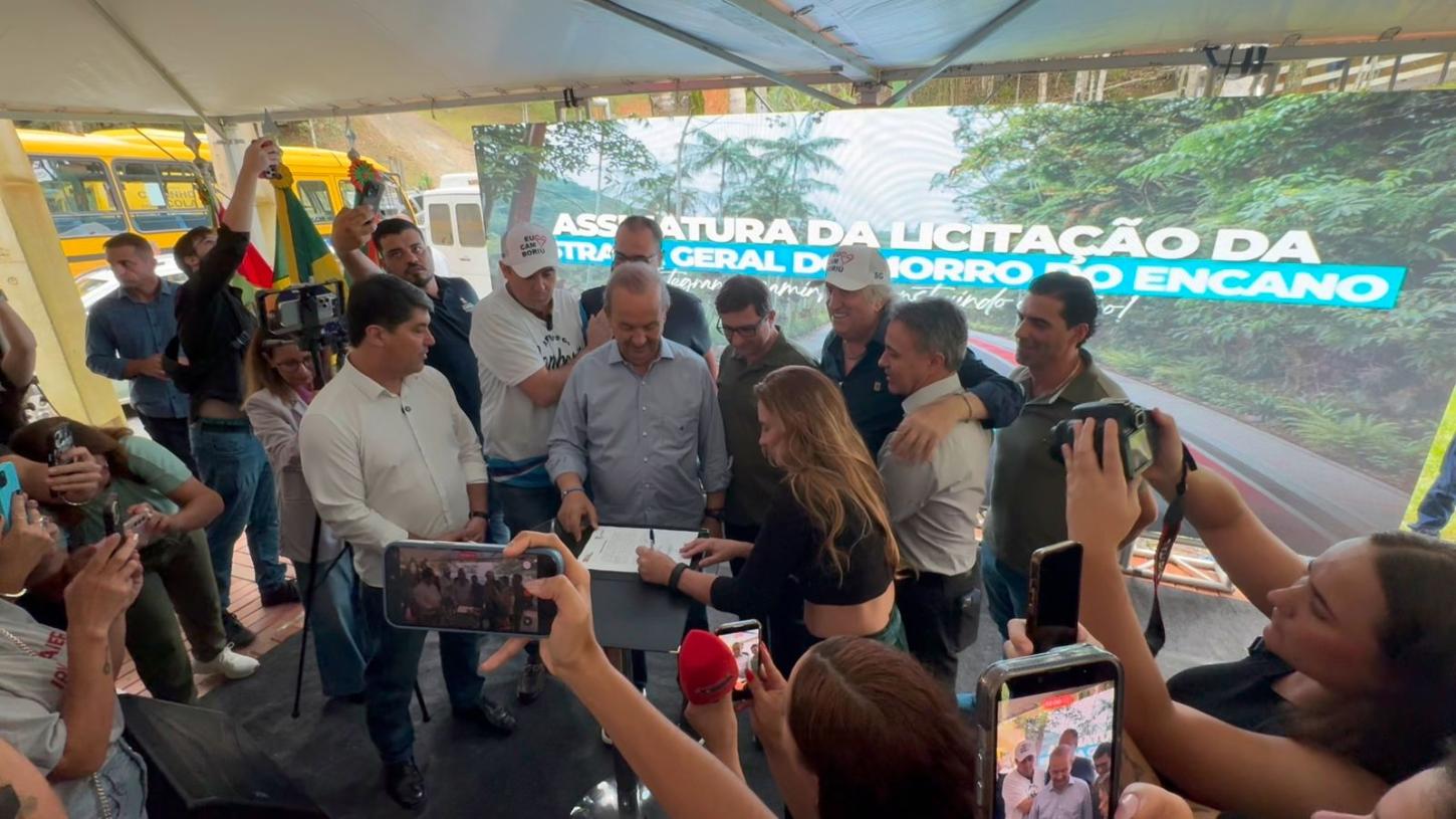 Paulinha impulsiona articulação regional e participa de avanço da pavimentação do Morro do Encano