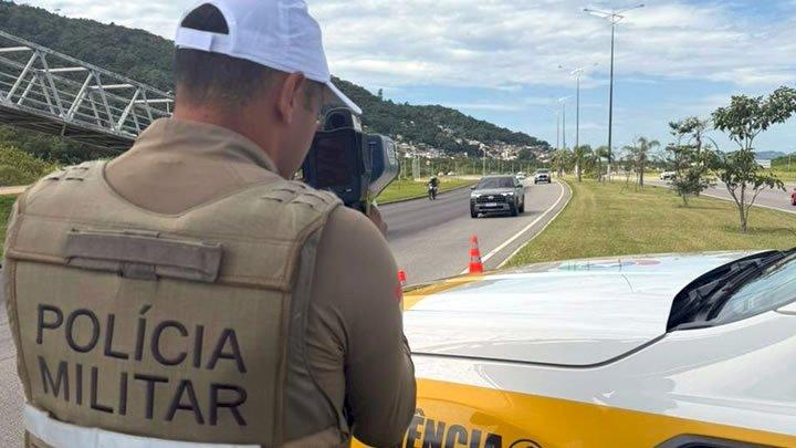 Seis pessoas perderam a vida nas rodovias estaduais de Santa Catarina durante feriadão