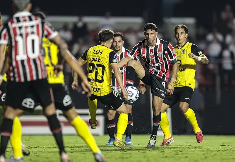 Sul-Americana: São Paulo e Grêmio vencem, Santos e Vasco tropeçam - Confira outros resultados desta terça-feira