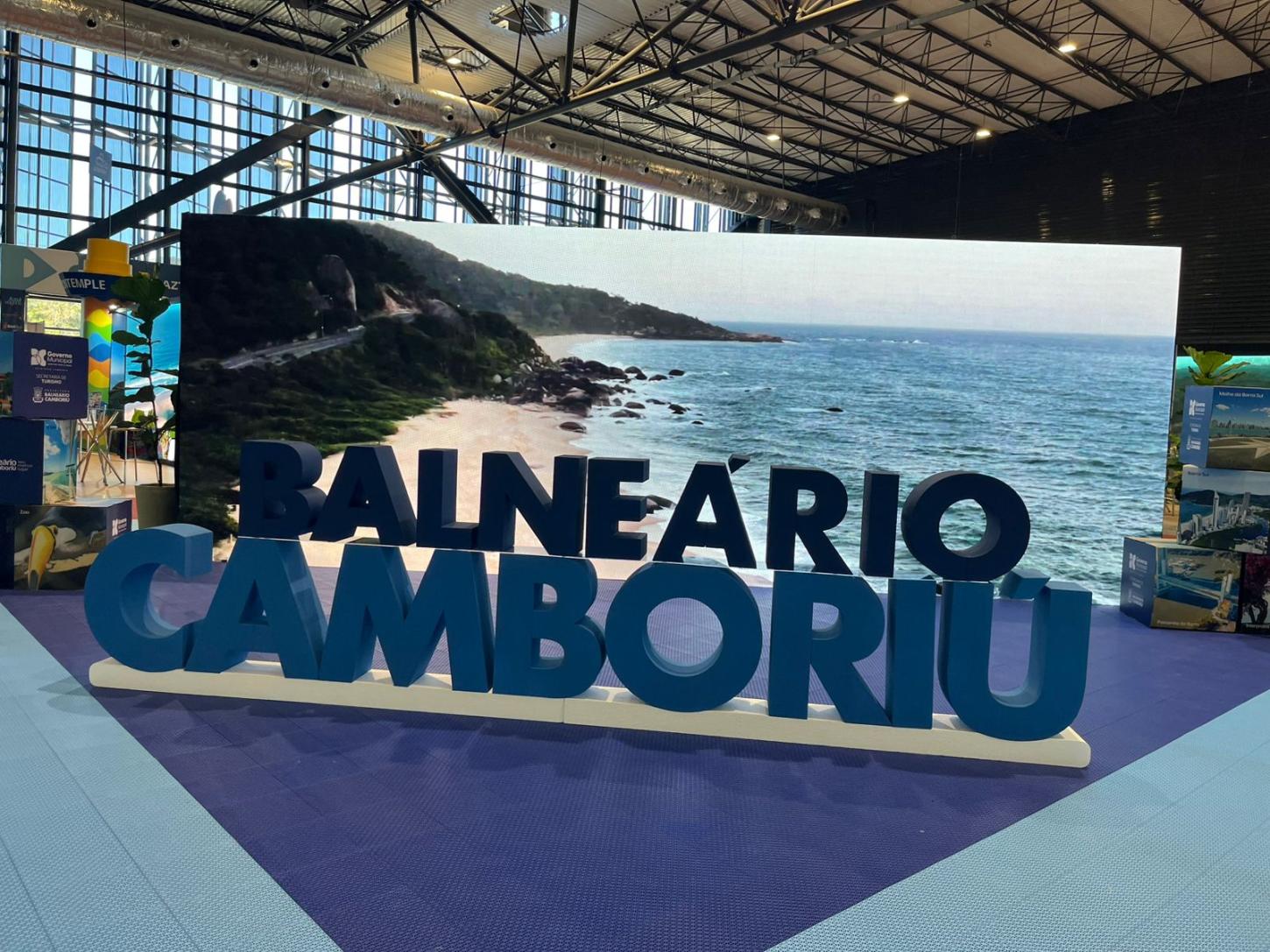 Balneário Camboriú participa da 32ª BNT Mercosul com estande próprio e destaque para o Viva o Natal BC 2026
