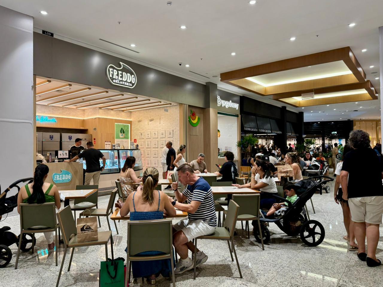 Balneário Shopping amplia praça de alimentação com nova ala gastronômica e reforça mix de experiências