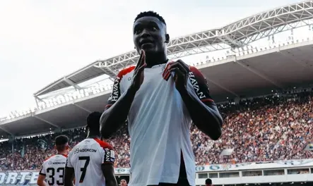 Brasileirão: Athletico entra no G-4, Bragantino atropela Vasco e Corinthians vence - Confira os resultados do domingo