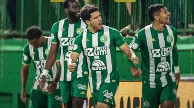 Chapecoense larga na frente na semifinal da Copa Sul-Sudeste