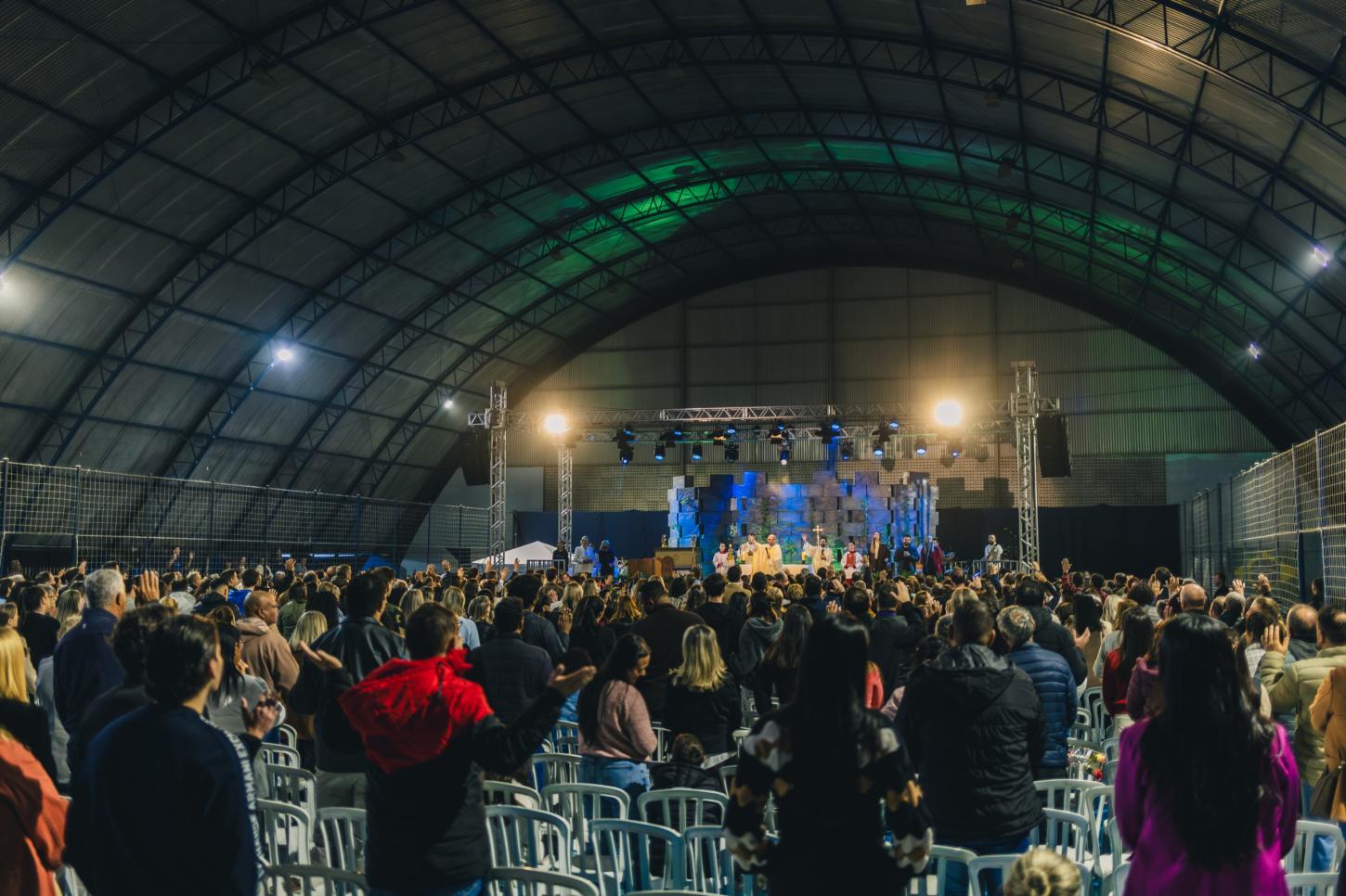 Fé e união marcam abertura do 4º Cerco de Jericó no Bairro Vila Real