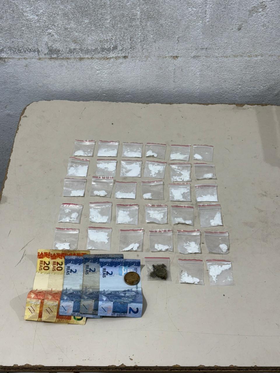 Homem é preso por tráfico de drogas em Itapema