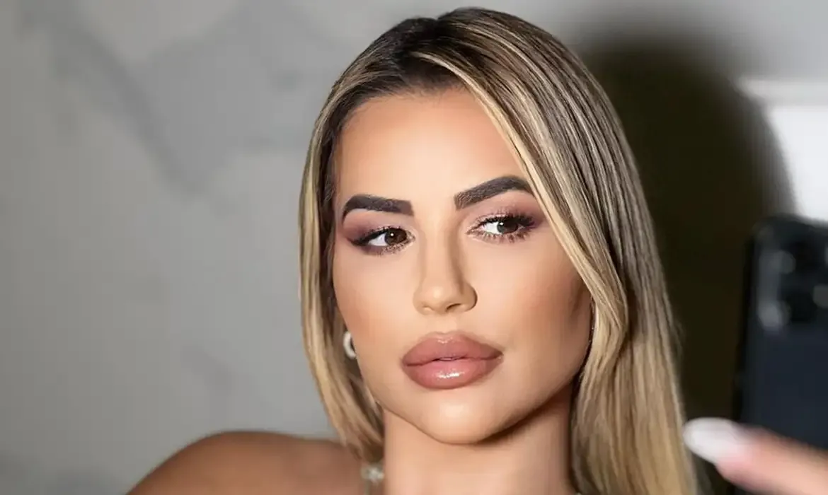 Influenciadora Deolane Bezerra é presa em ação da Polícia Civil de São Paulo