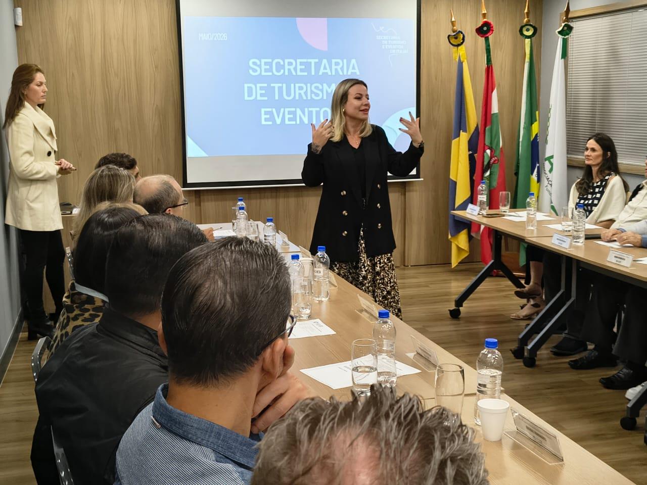 Itajaí avança em projetos estratégicos para fortalecer turismo e desenvolvimento da cidade