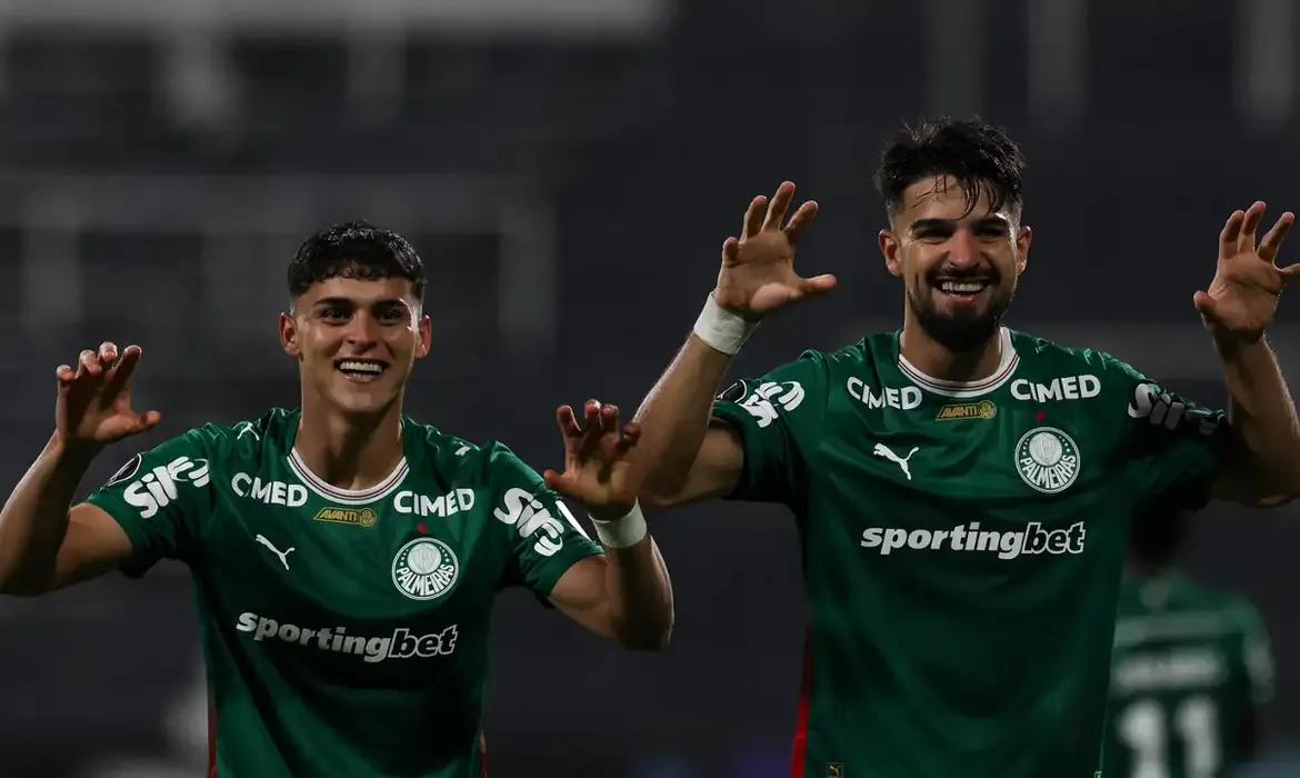 Libertadores: Palmeiras vence Sporting Cristal e assume ponta de grupo - Confira outros resultados da terça-feira