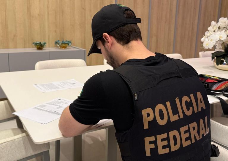 Polícia Federal deflagra ação contra grupo do setor de combustíveis