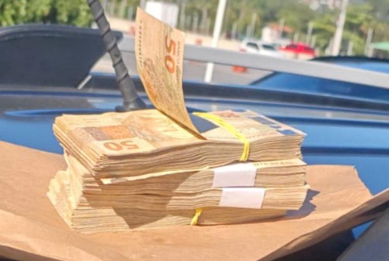 Polícia Federal prende duas pessoas por fraude em benefício assistencial em Santa Catarina