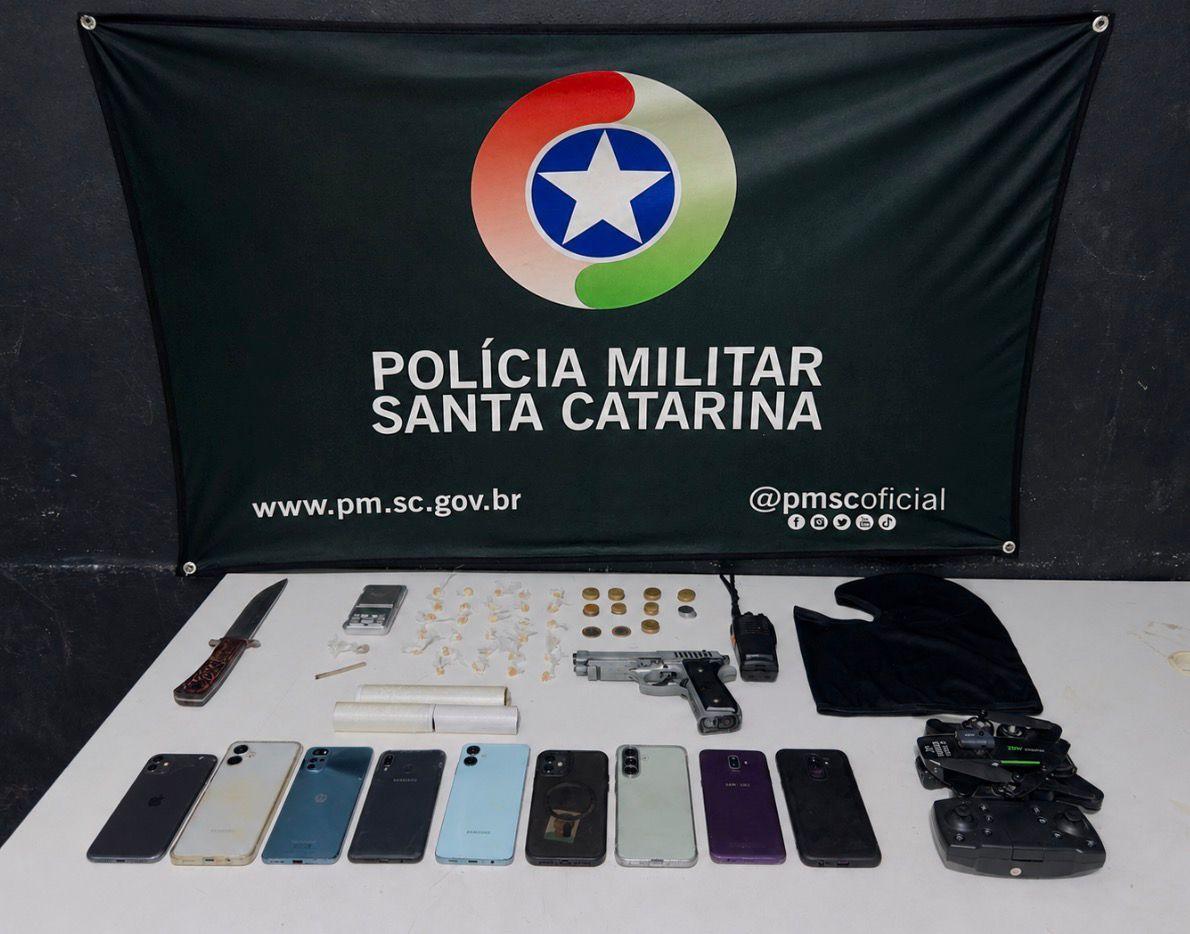 Polícia Militar apreende dois menores por tráfico de drogas no bairro Cidade Nova