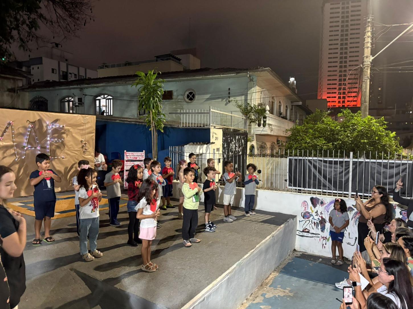 Rede Municipal de Ensino de Balneário Camboriú faz homenagens relacionadas ao Dia das Mães
