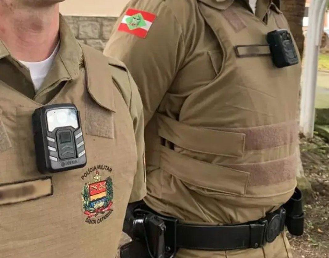 Santa Catarina tem 90 dias para apresentar plano de retomada das câmeras corporais na Polícia Militar 