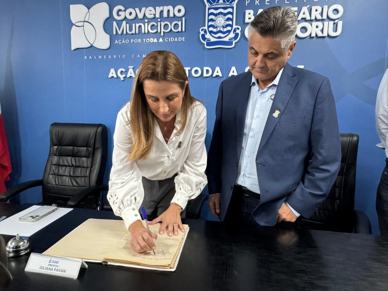 Vice-prefeito assume interinamente a Prefeitura de Balneário Camboriú
