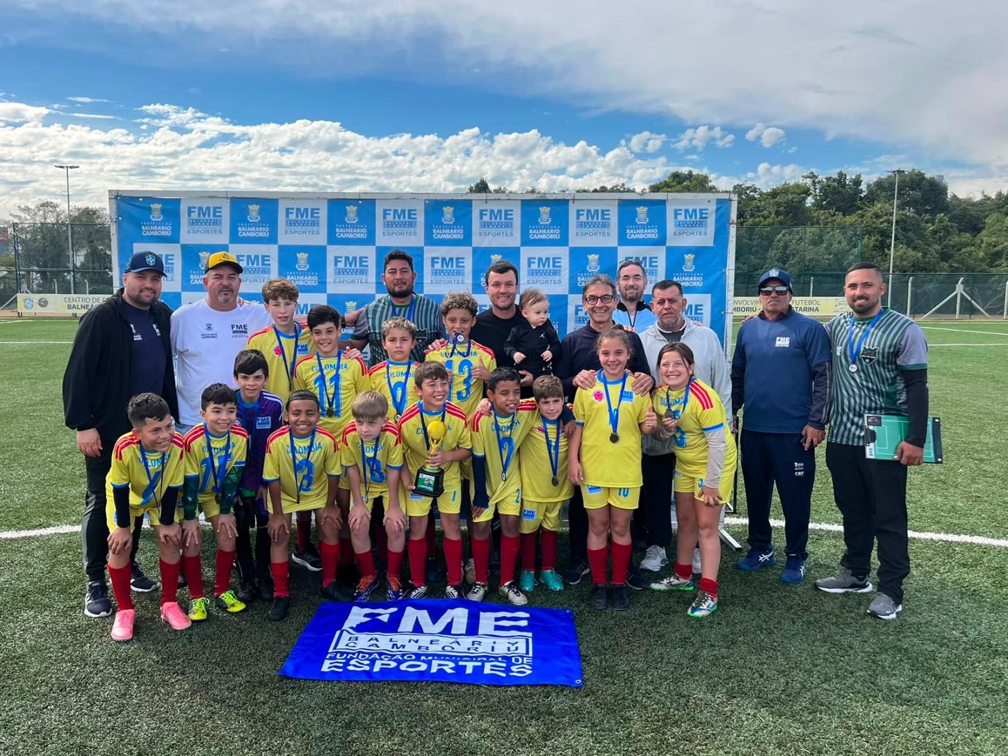 Equipe da Colômbia se consagra campeã da Copinha do Mundo de Balneário Camboriú