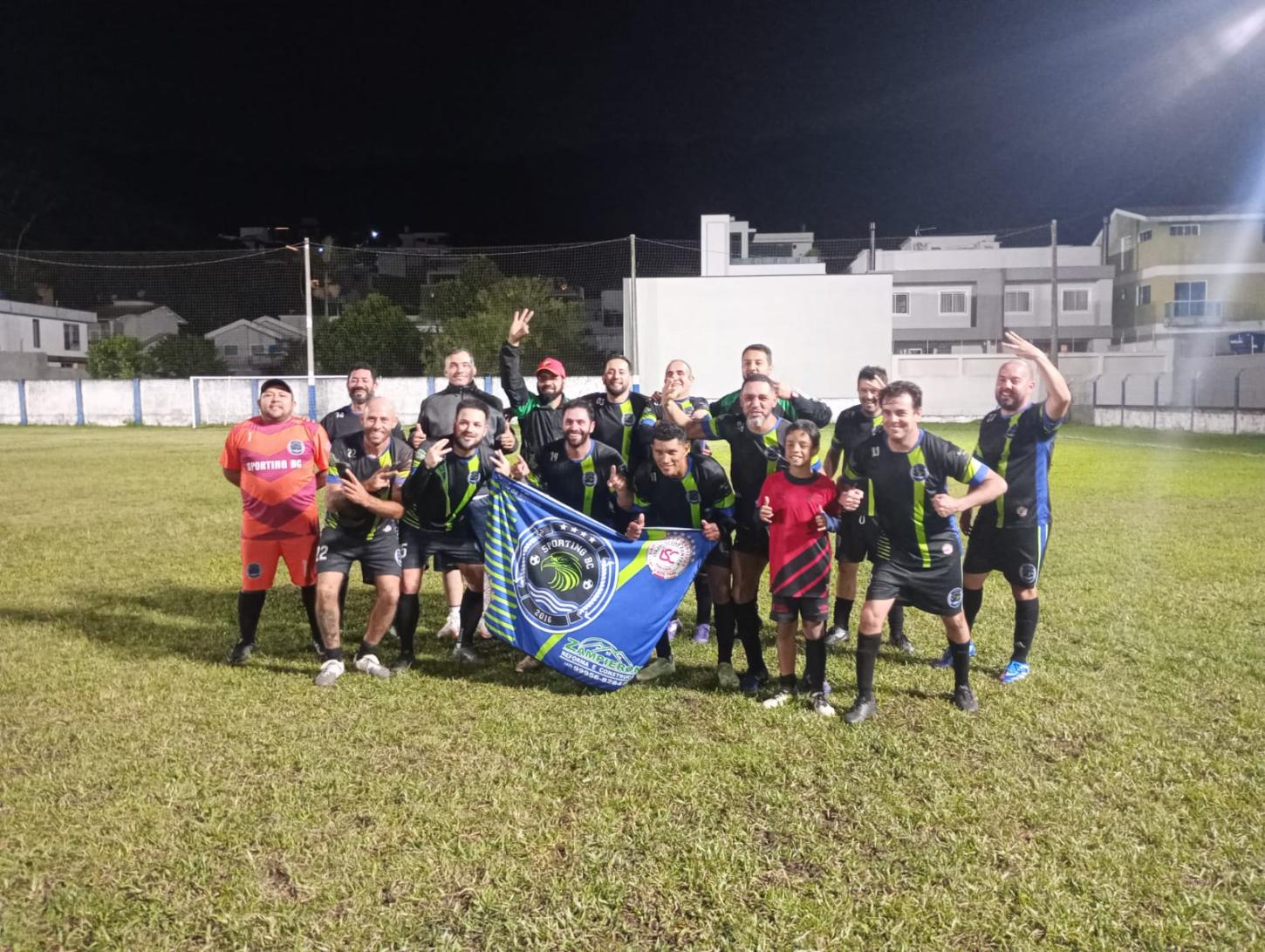 Nova rodada do Campeonato de Futebol Veterano agita os gramados de Balneário Camboriú 