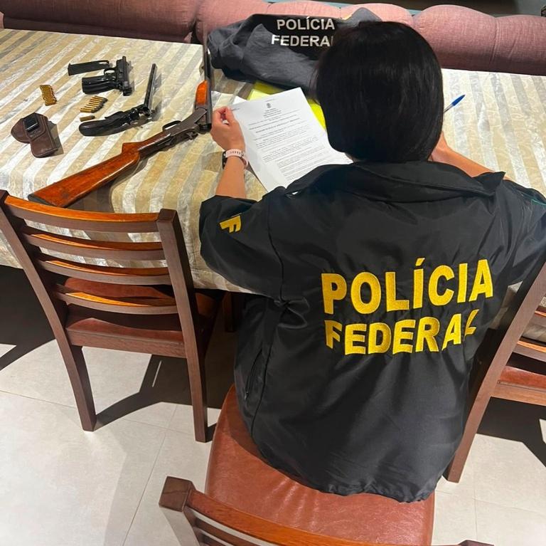 Polícia Federal faz operação contra esquema transnacional de contrabando, corrupção e lavagem de dinheiro