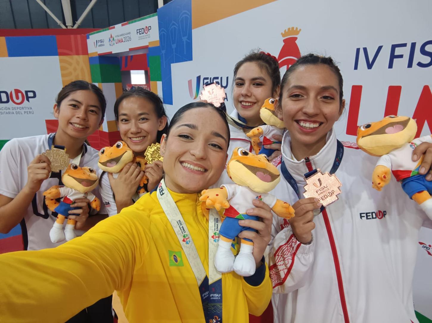 Atleta de Balneário Camboriú conquista duas medalhas no FISU America Games