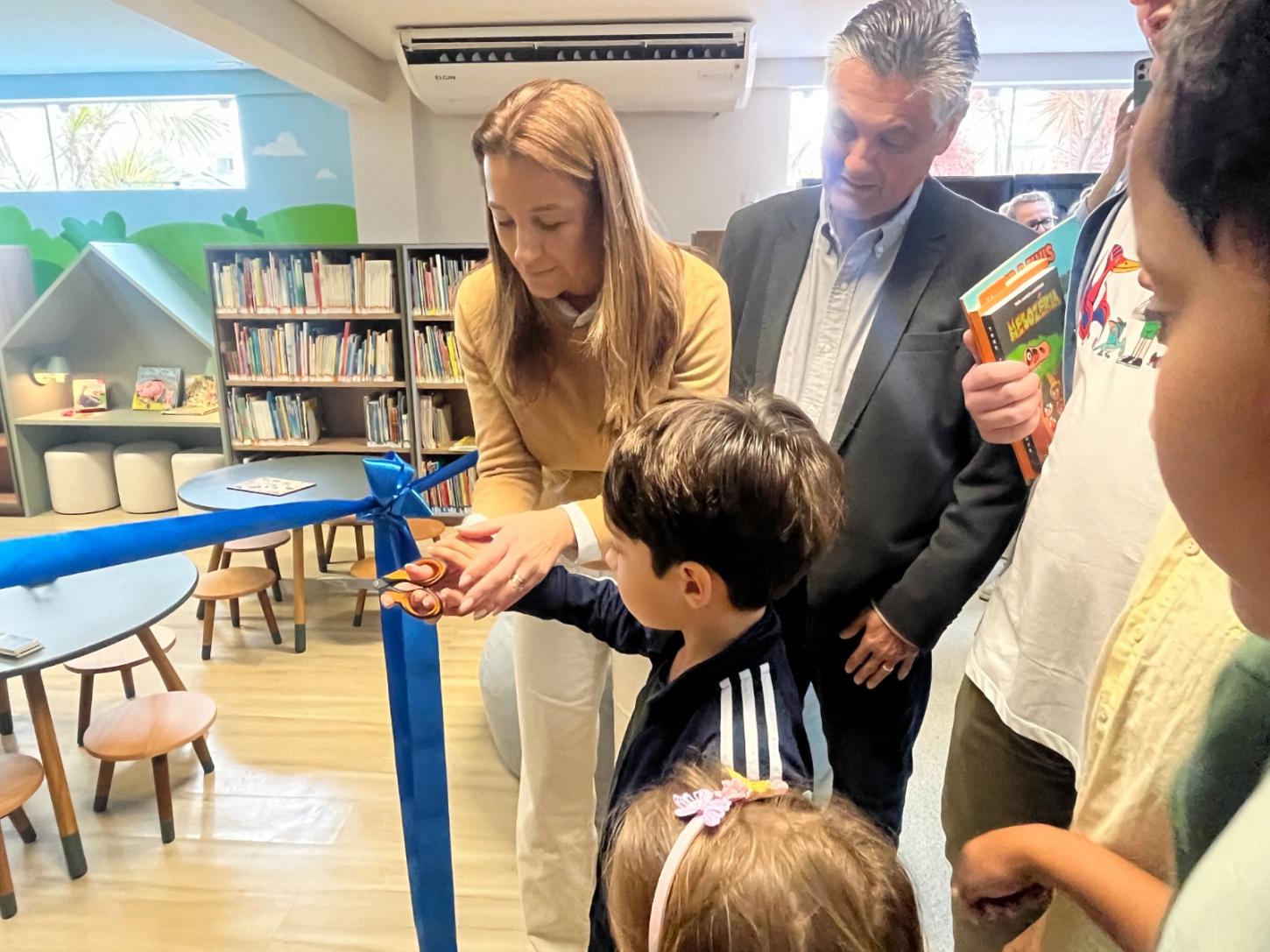 Biblioteca Pública de Balneário Camboriú ganha novo espaço de literatura infantojuvenil