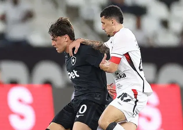 Brasileirão: Corinthians embala e Botafogo para em goleiro - Confira os resultados da quinta-feira