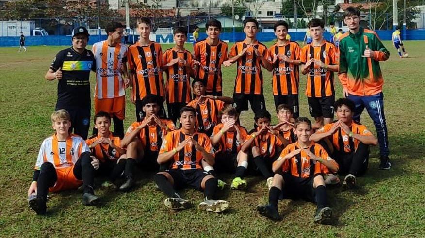 Camboriú faz história e chega pela primeira vez às finais da SC Cup em quatro categorias