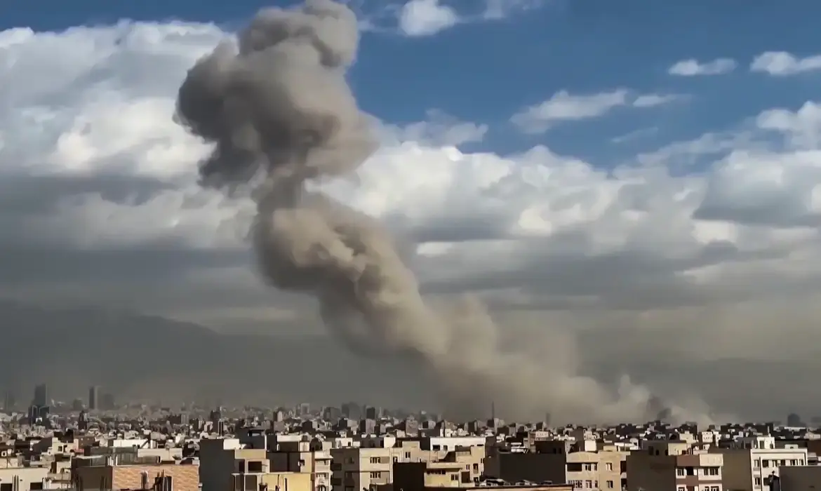Escalada da guerra expõe fracasso do acordo entre Irã e Estados Unidos 