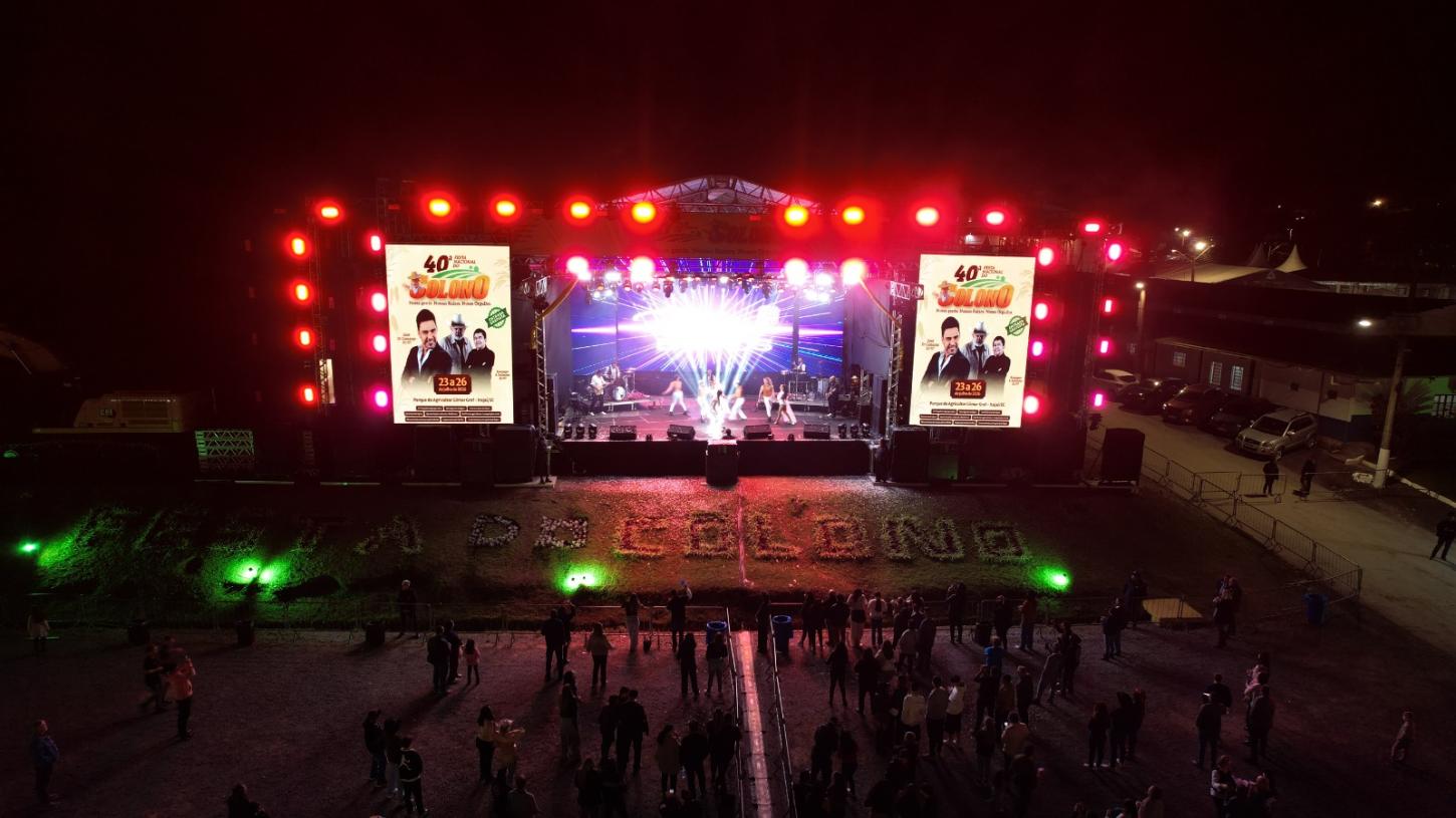 Festa do Colono: Expectativa de público é de 60 mil pessoas no show de Zezé di Camargo 