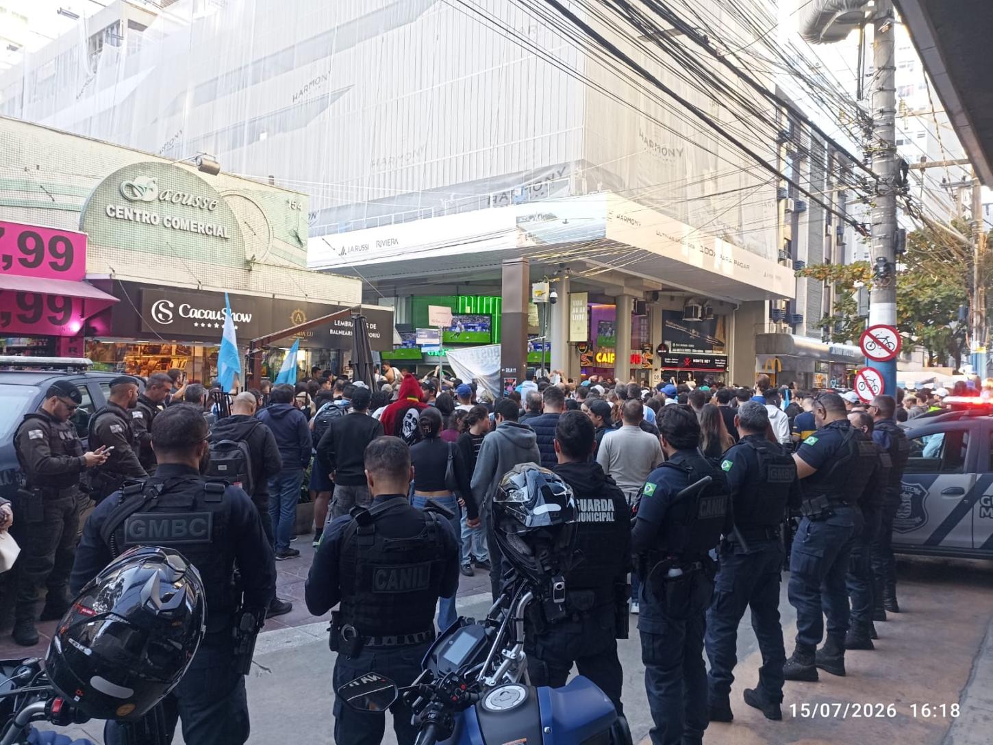 Guarda Municipal reforça segurança no Calçadão para transmissão da final da Copa do Mundo