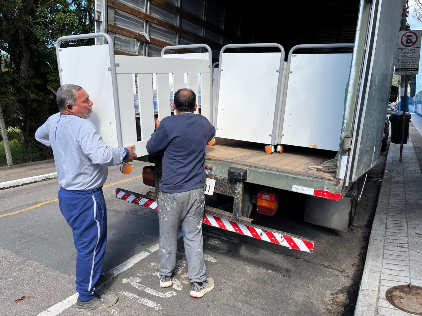 NEIs de Balneário Camboriú recebem remessa de berços novos