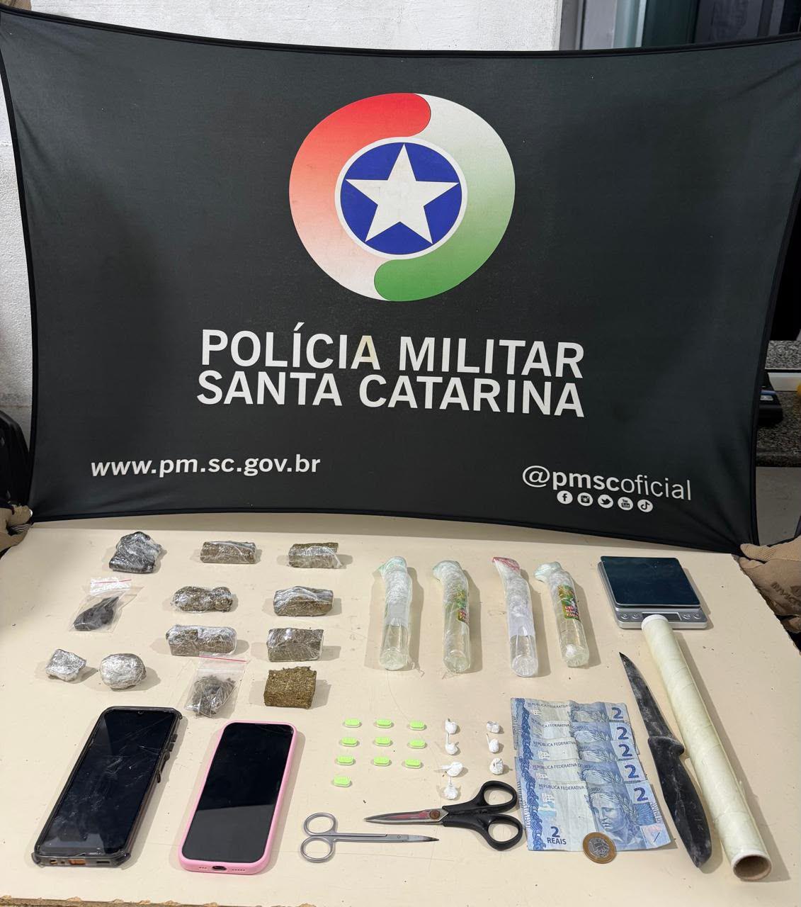 Polícia Militar prende homem por tráfico de drogas em Porto Belo