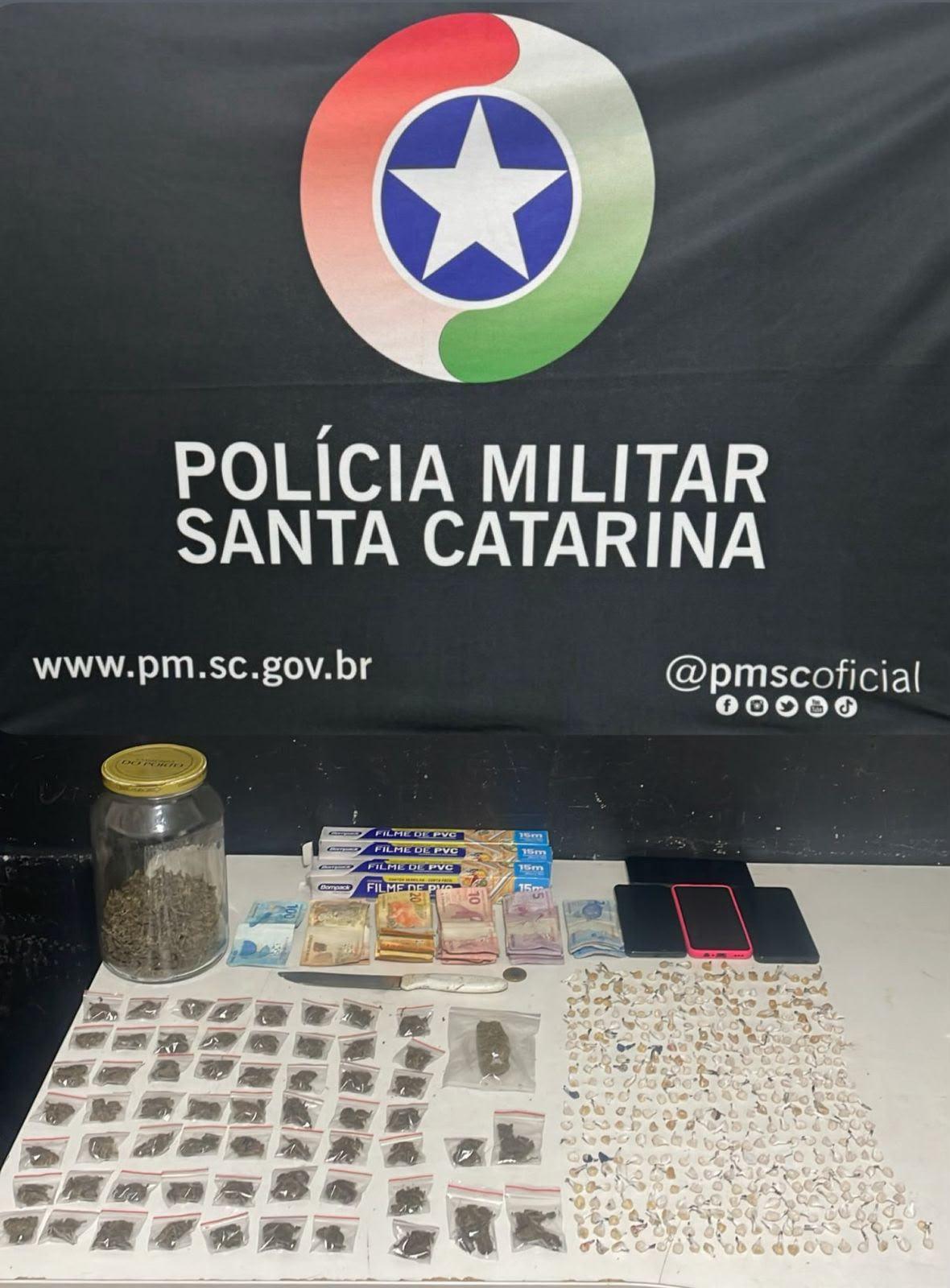 Polícia Militar prende homens por tráfico de drogas, associação para o tráfico, corrupção de menores e resistência
