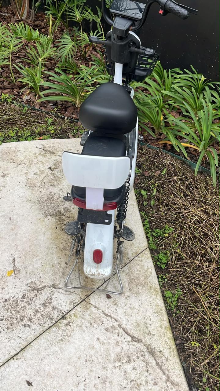 Polícia Militar recupera motocicleta elétrica furtada em Itapema