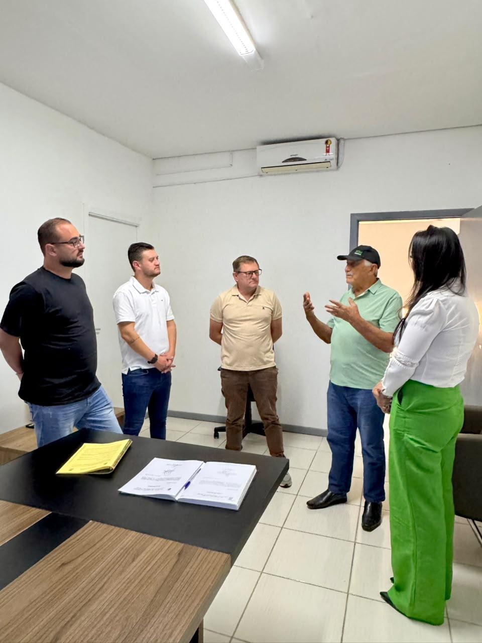Andréia de Souza Machado assume uma cadeira no Legislativo