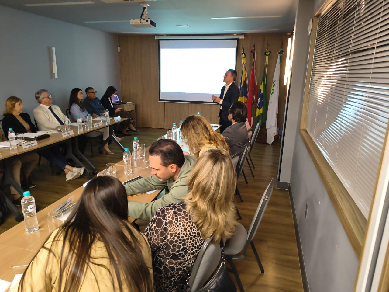 ViaMar é apresentada na ACII como uma das principais obras estruturantes de mobilidade e logística do Norte de Santa Catarina