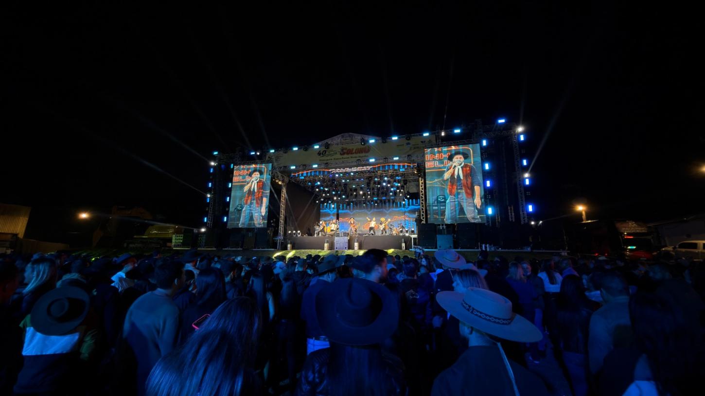 Primeiro dia da 40ª Festa Nacional do Colono de Itajaí reúne 10 mil pessoas