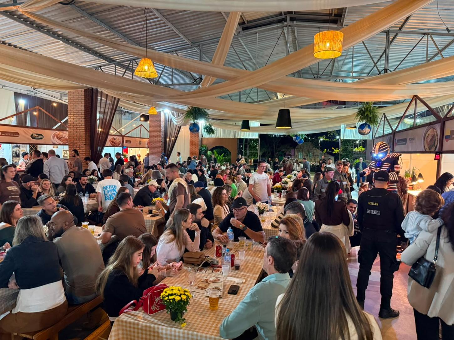4º Ibirama Sabor reúne mais de 6 mil pessoas e celebra sucesso de público, vendas e solidariedade  