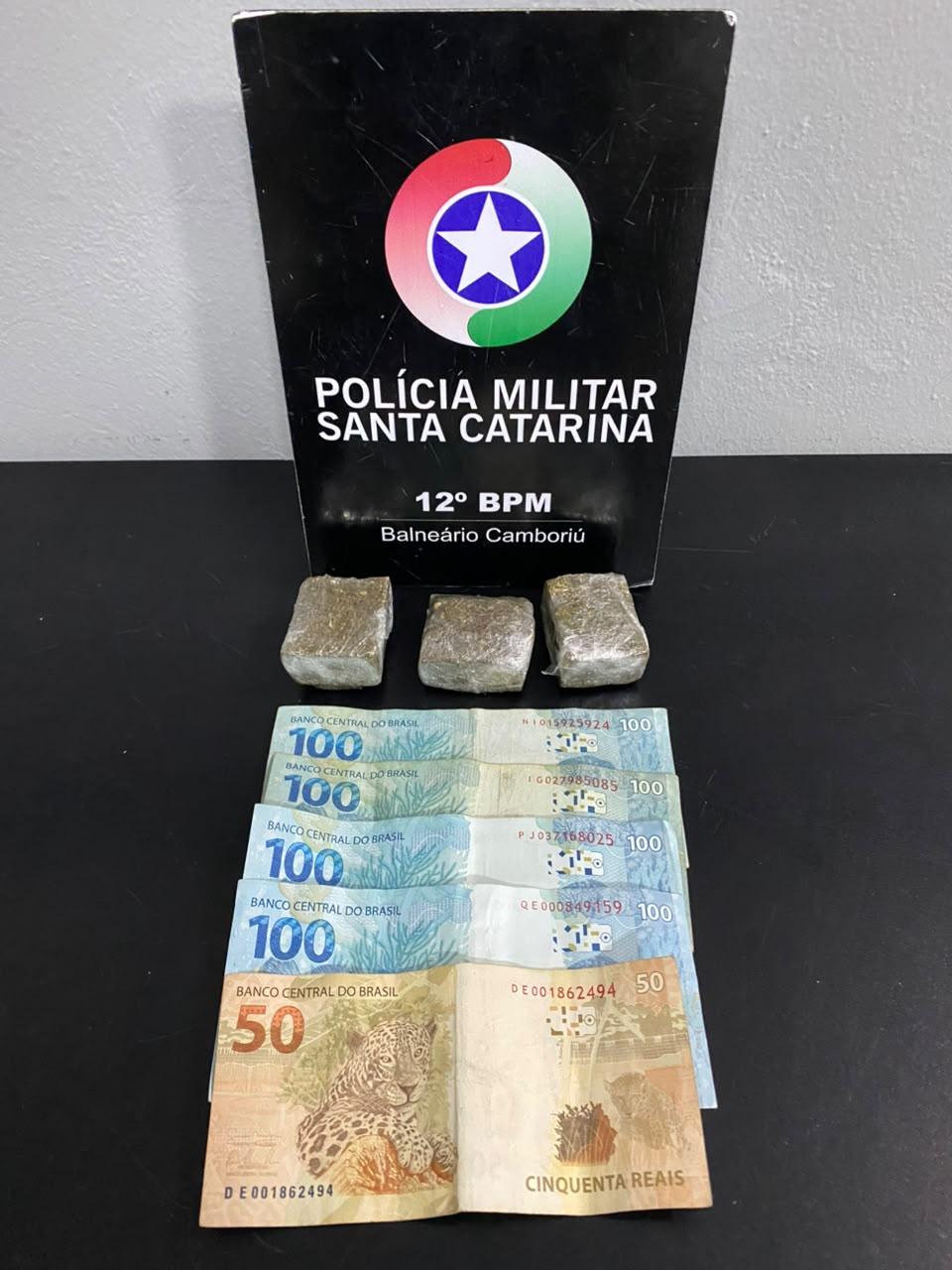 Adolescente de 15 anos é apreendido por tráfico de drogas em Camboriú
