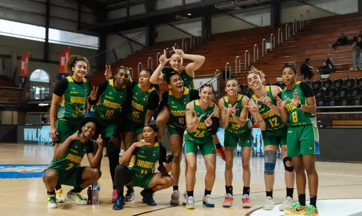 Brasil vence Chile na estreia do Sul-Americano de basquete feminino