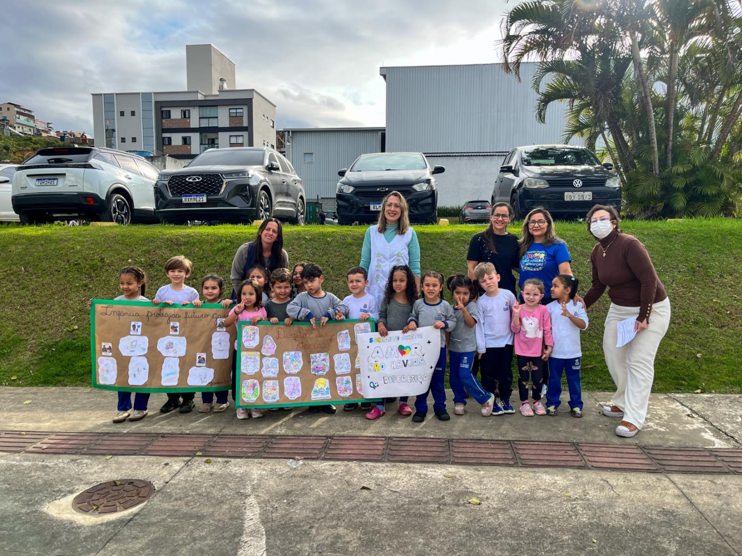 Caminhada pela Primeira Infância integra programação do Agosto Verde em Balneário Camboriú