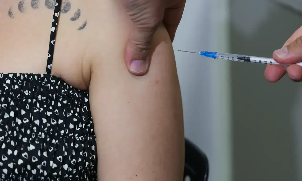 Campanha Nacional de Multivacinação começa nesta segunda