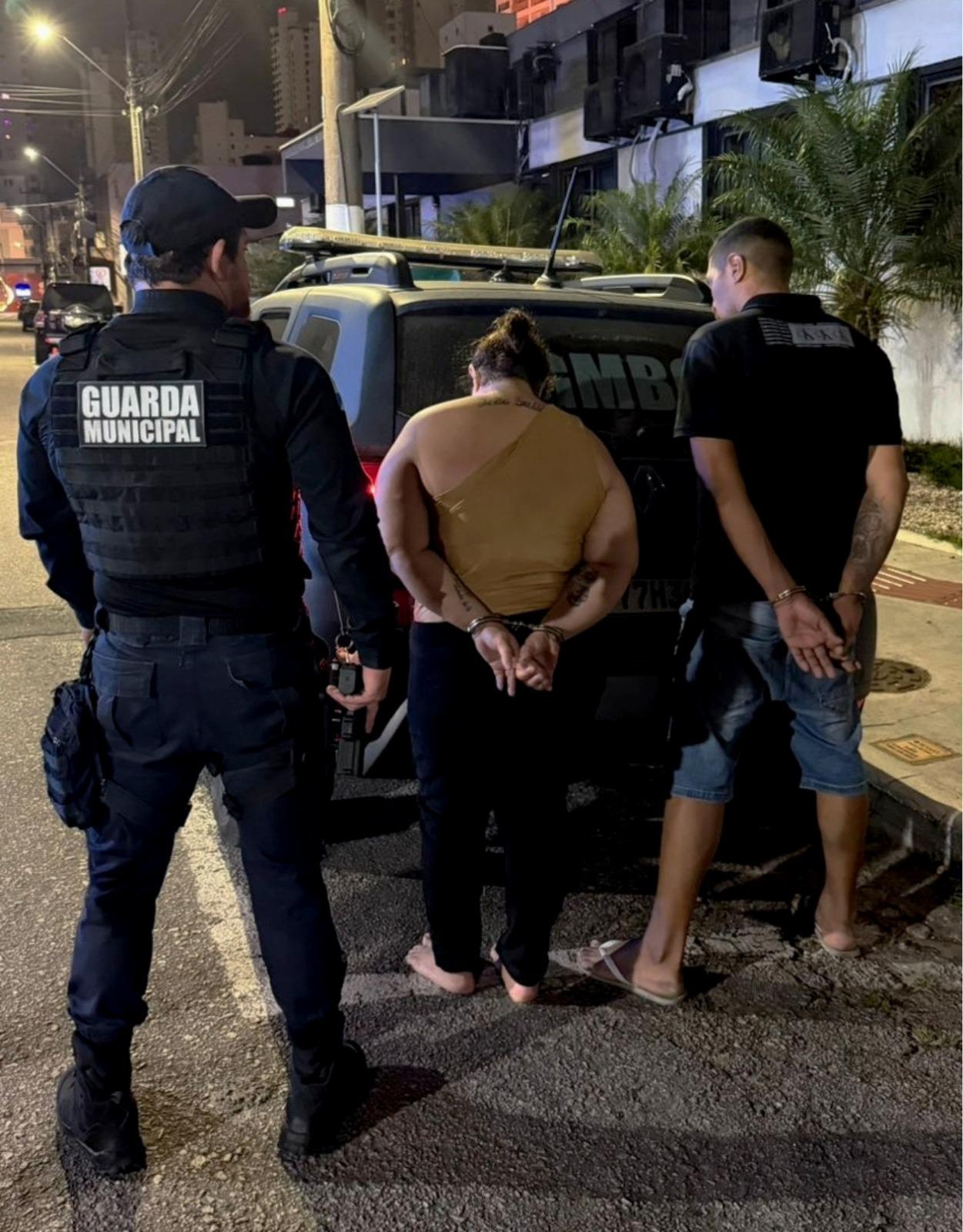 Casal traficante é preso e disk-entrega de drogas fechado pela Guarda Municipal de Balneário Camboriú