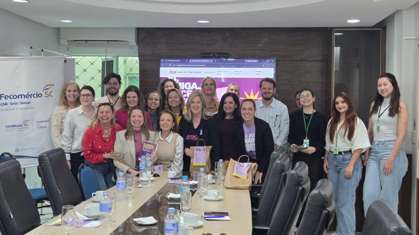 Ciça Müller participa de reunião para fortalecer comunicação e acolhimento às mulheres