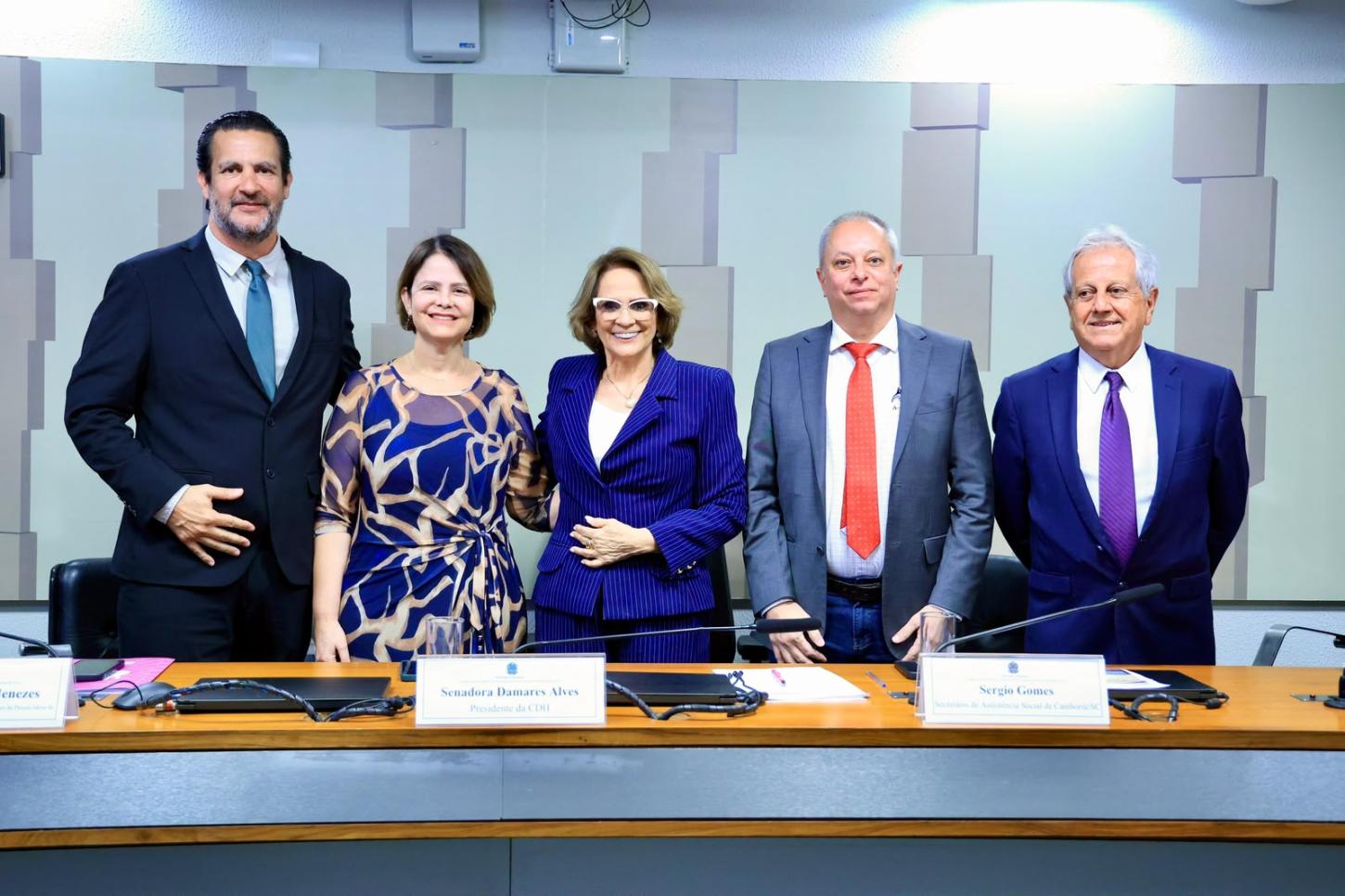 Claudir Maciel apresenta no Senado Federal avanços das políticas para a pessoa idosa de Balneário Camboriú