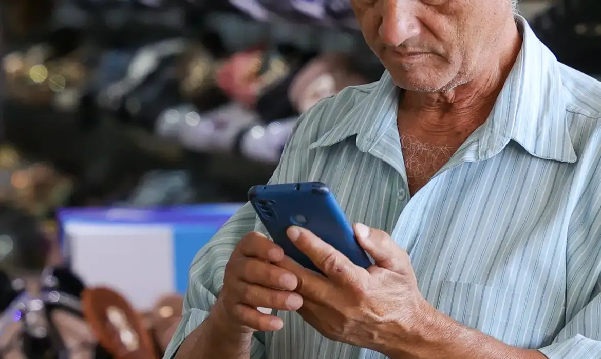 Famílias brasileiras perderam R$ 62,5 bilhões para bets em 2025